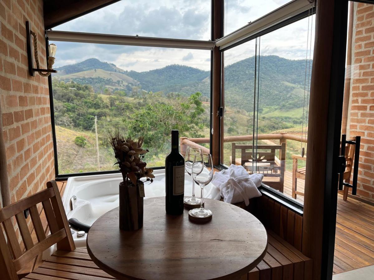 Pousada Ho'Oponopono Chalets & Wine Sapucaí-Mirim Exterior foto