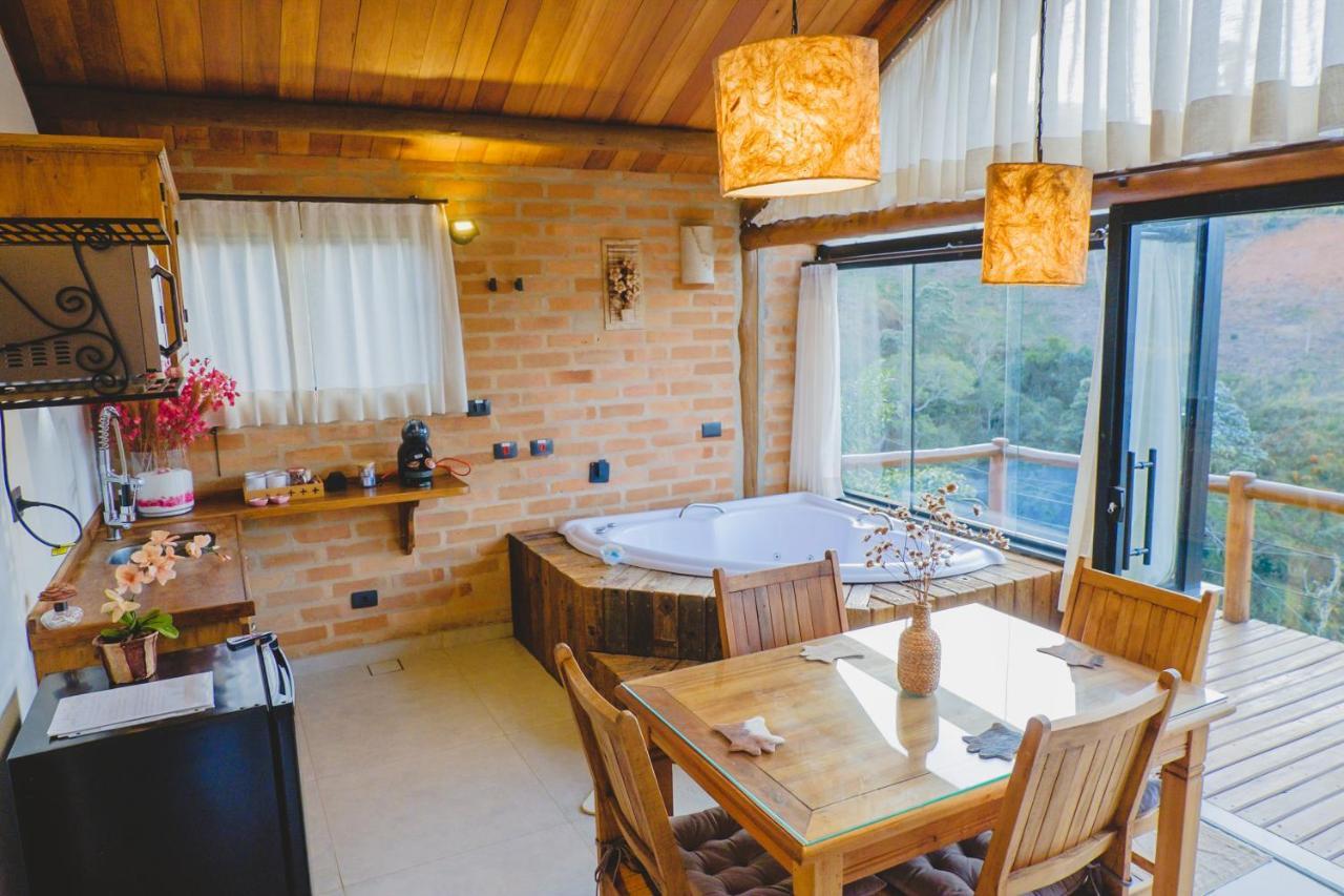 Pousada Ho'Oponopono Chalets & Wine Sapucaí-Mirim Exterior foto
